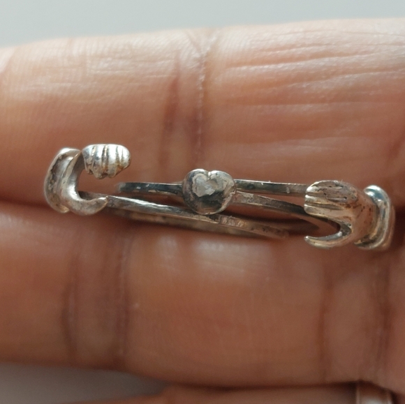 Vintage Jewelry - Vtg Rare 925 Sterling Fede Gimmel Clasped Hand Triple Band Bethrothal Ring 7.5